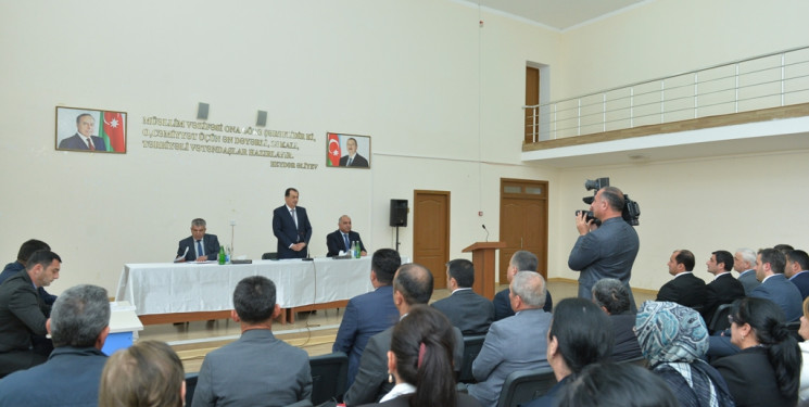 Separadi və Tükəvilə kəndlərinin sakinləri Taleh Qaraşovun səyyar görüş-qəbulundan məmnun qalıblar
