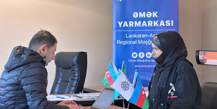 Hirkan qəsəbəsində əmək yarmarkası keçirilib